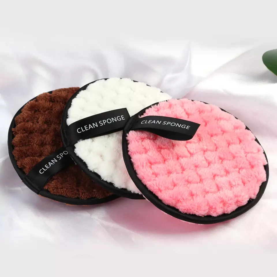 REUSABLE MICROFIBER MAKEUP PAD - Image 4